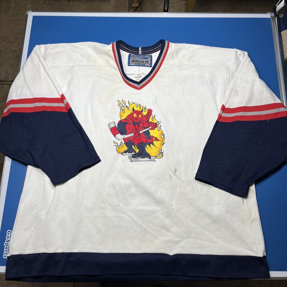 VTG XXL Devils Bauer Hockey Jersey Made In Canada‎